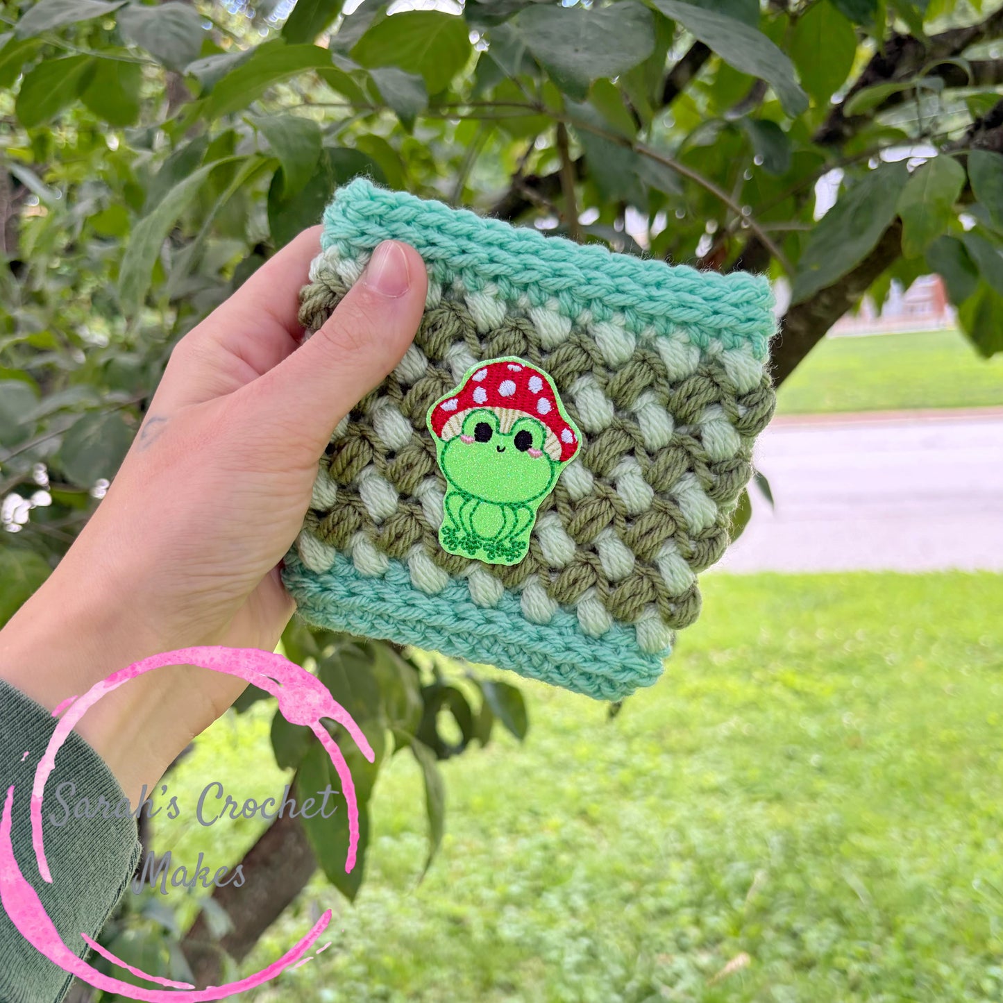 Frog Mushroom Sleeve (NO BOTTOM)