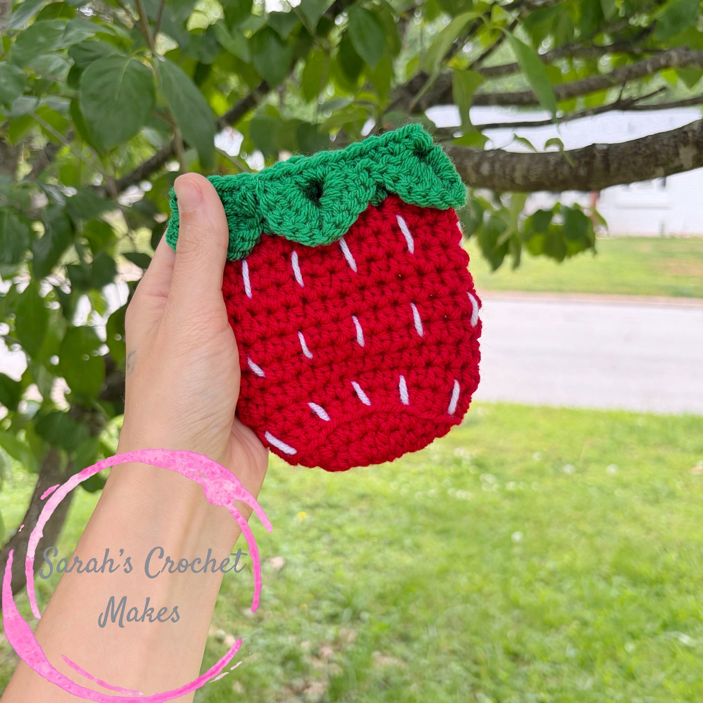 Strawberry Drink Cozy