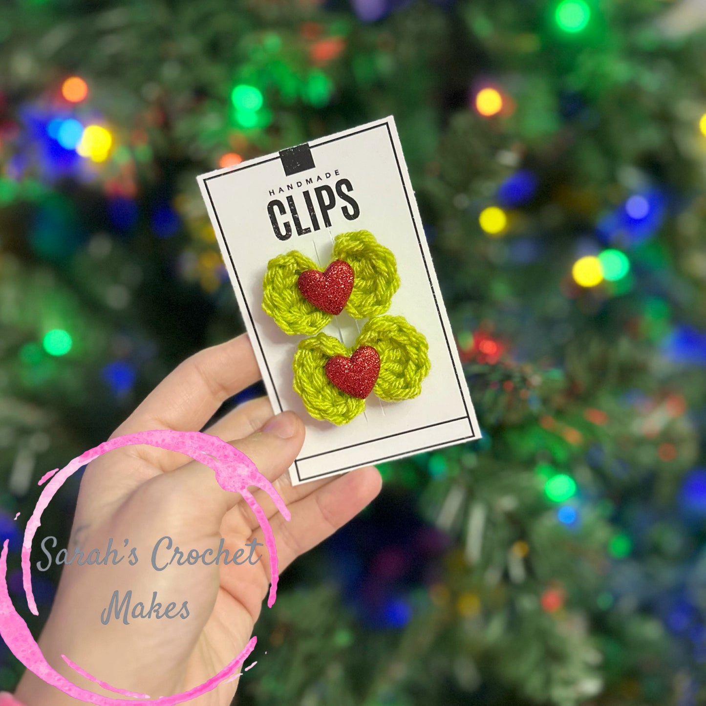 Mini Green Bows with Red Sparkle Hearts, on CLIPS