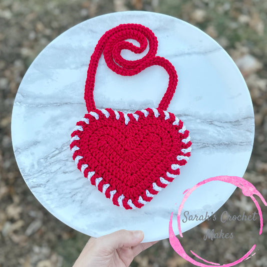 Red Heart Purse