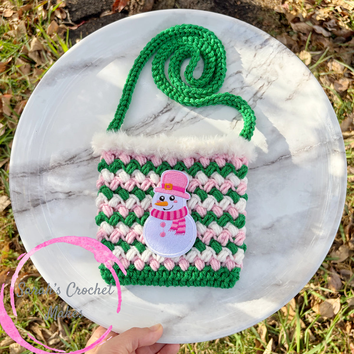 Pink Christmas, Snowman