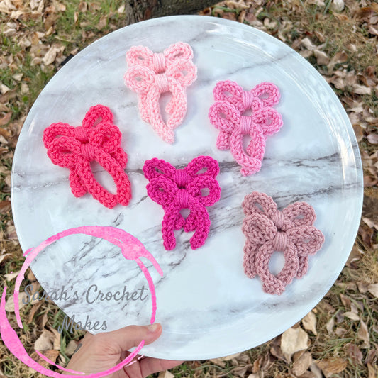3" Pink Handtied Piggies (ON CLIP)